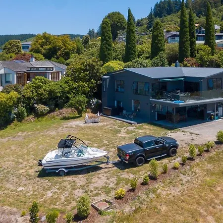 Acacia Bay Bach - Views, Spa & Serenity - Taupo Exterior photo